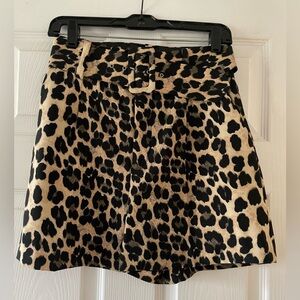 Zara short